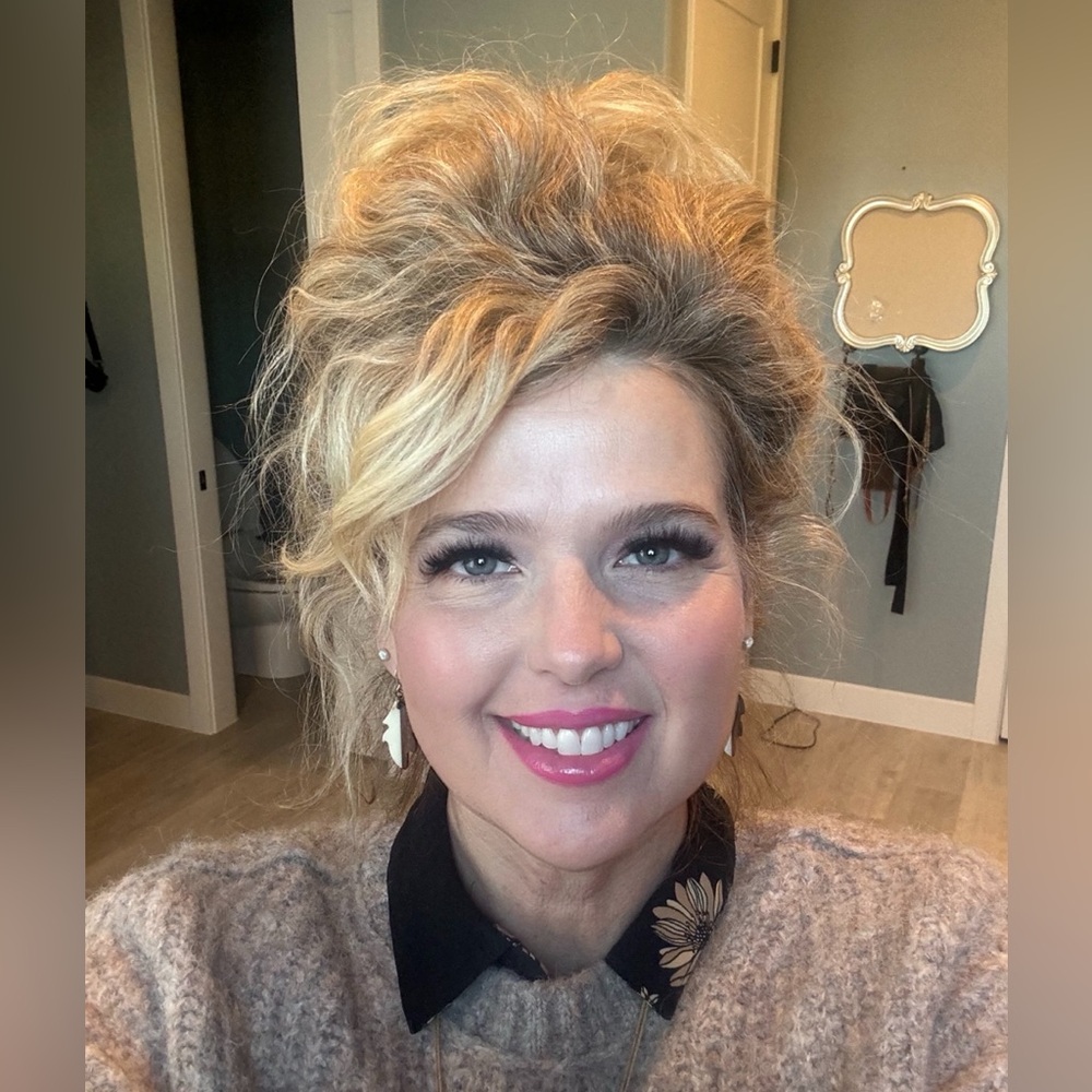 Meet your Posher, Kendra
